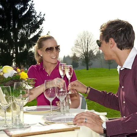 Rezort Og's Golf *