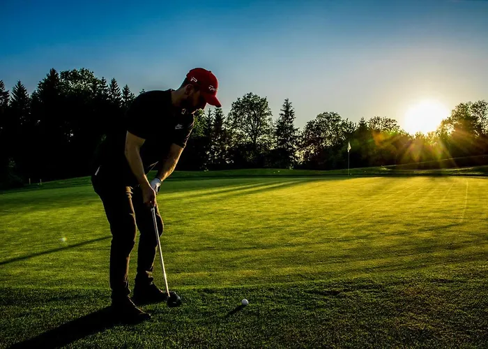 Semesteranläggning (resort) Og's Golf Kematen an der Krems
