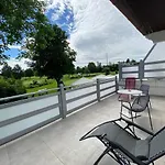 度假村 奥格高尔夫酒店 *