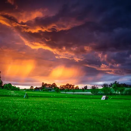 Og's Golf Resort *
