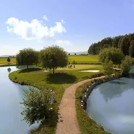 Og's Golf Resort *